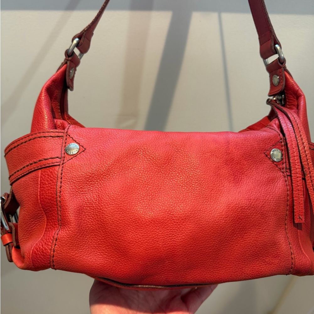 Fossil Cherry Red Shoulder Bag - Picture 10 of 12